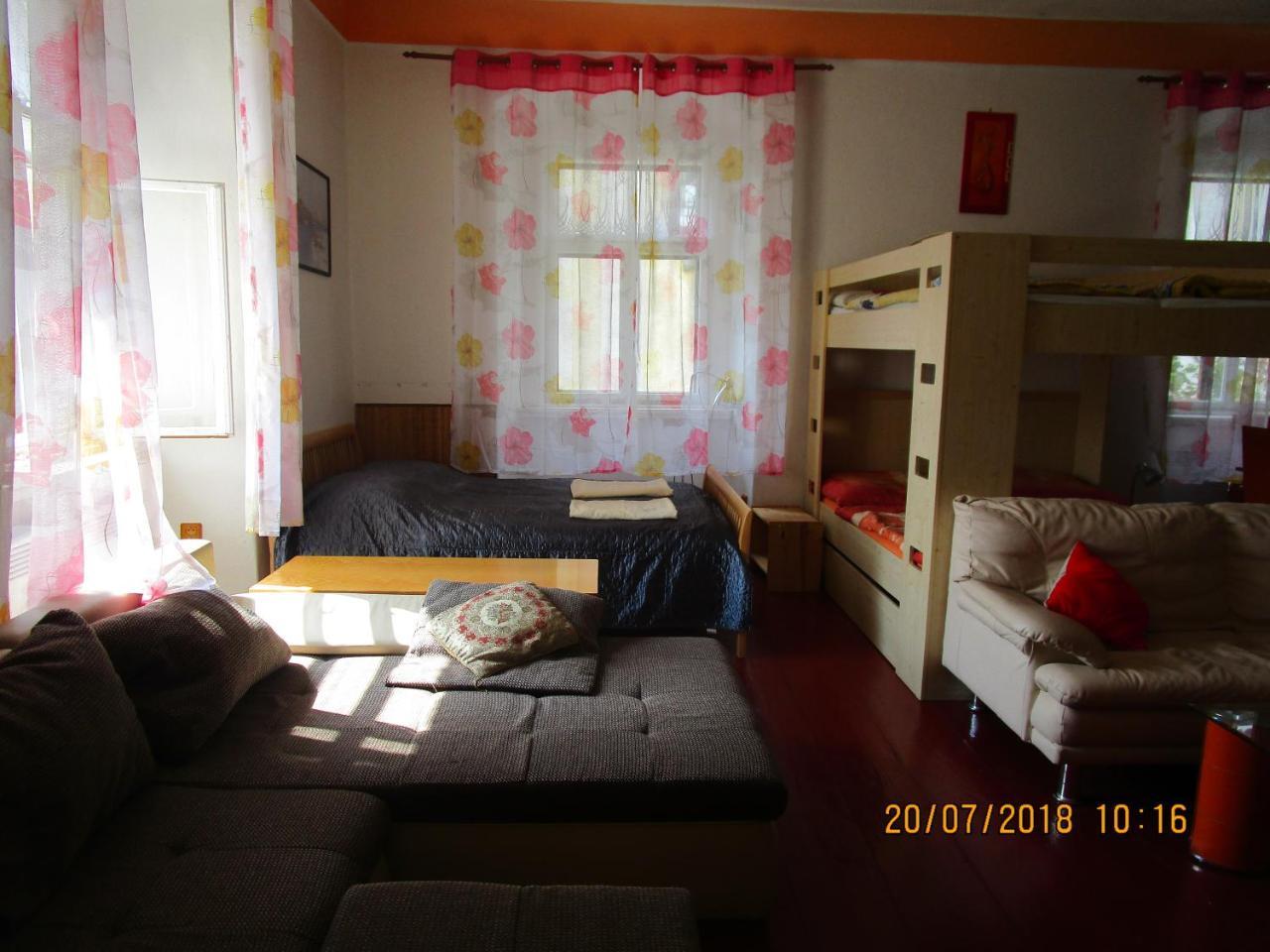 Fara Choustníkovo Hradiště Choustnikovo Hradiste Exterior foto