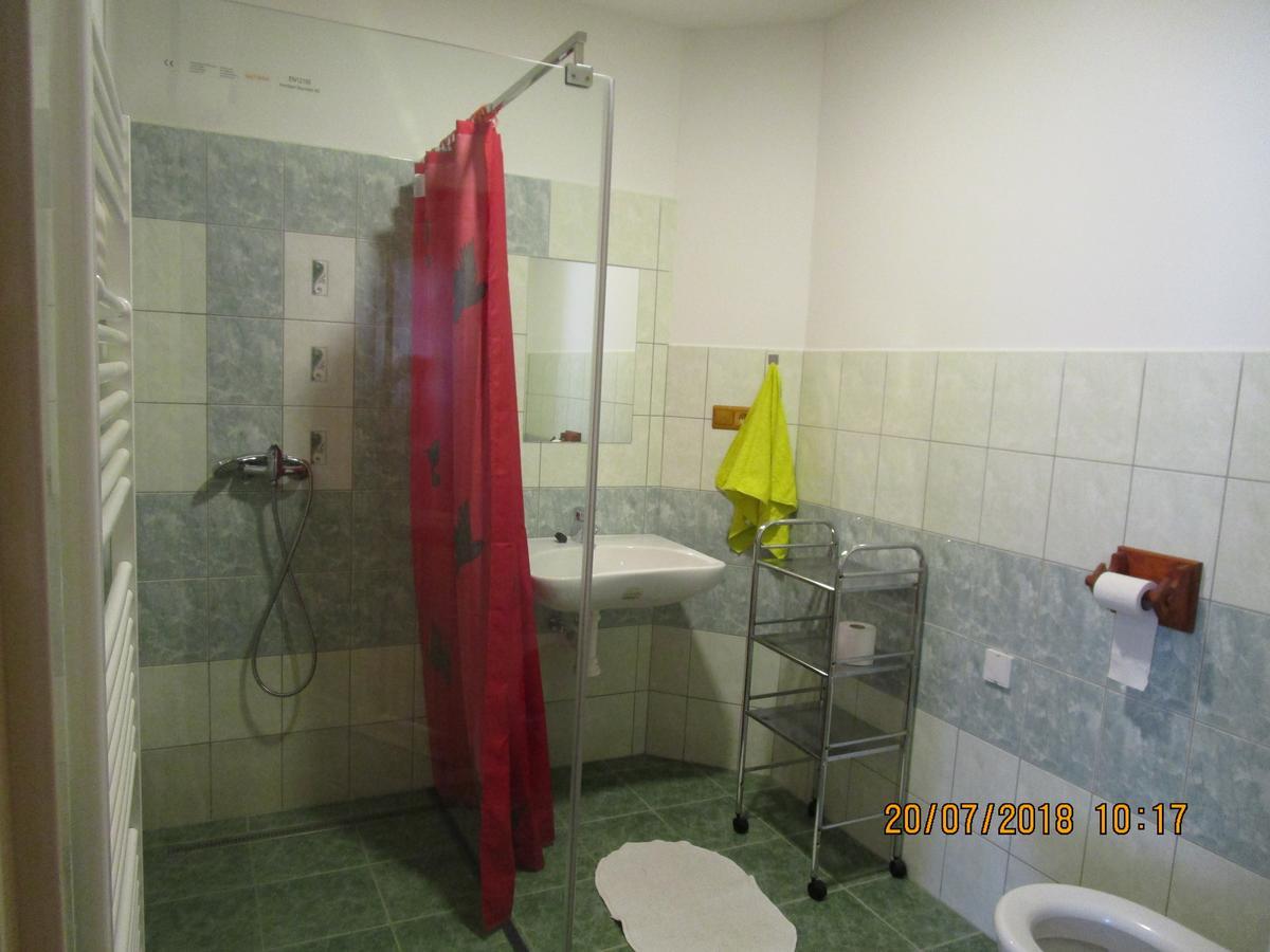 Fara Choustníkovo Hradiště Choustnikovo Hradiste Exterior foto