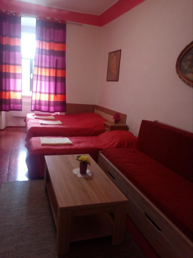 Fara Choustníkovo Hradiště Choustnikovo Hradiste Exterior foto